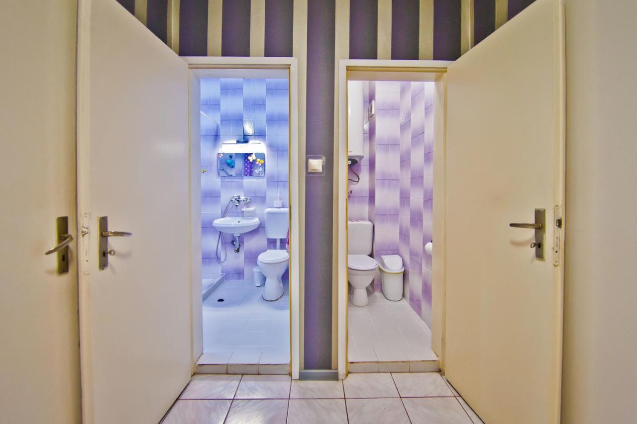 Perla 2-Bdrm In The Heart Of The City Varna Exterior foto